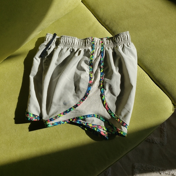 Nike dri-fit shorts - Picture 9 of 9